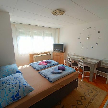 Studio Ema Ni Esterno foto